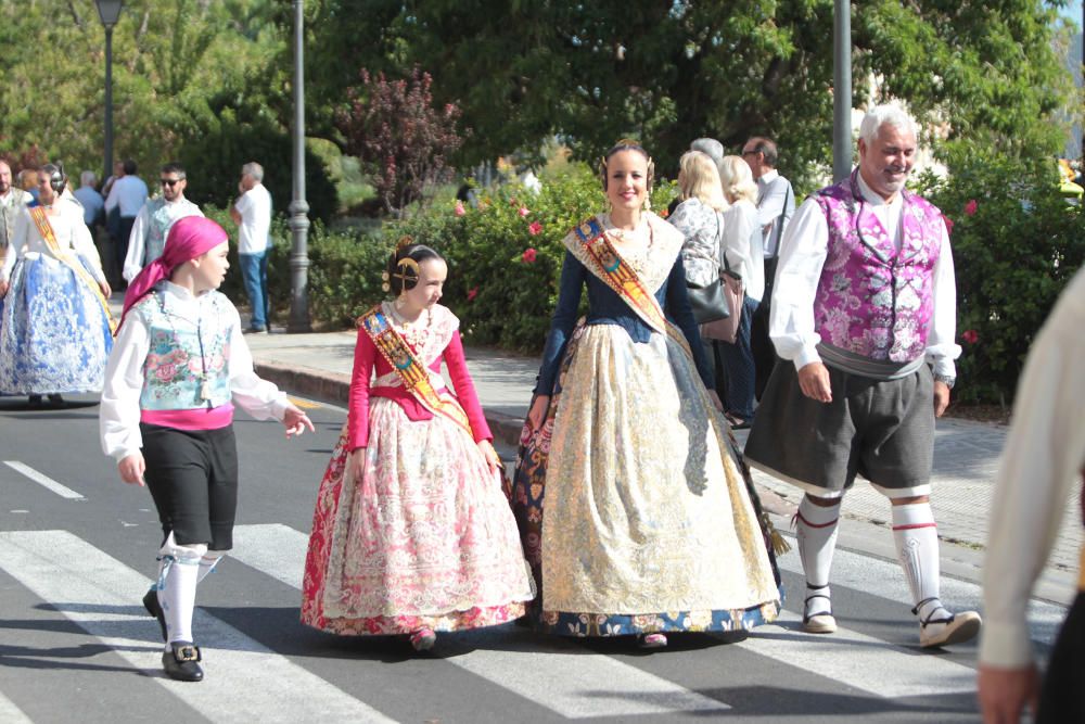 Homenaje a la Senyera de la agrupación de Fallas del Marítim