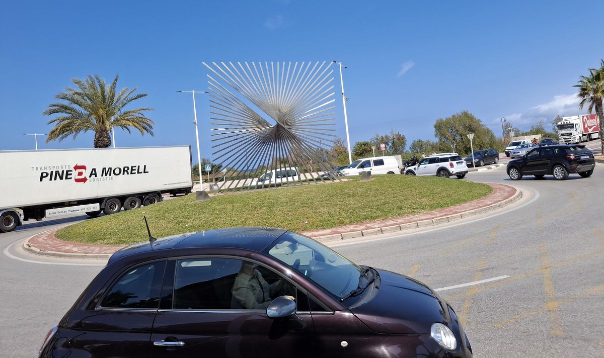 El acceso al puerto es un embudo y se colapsa