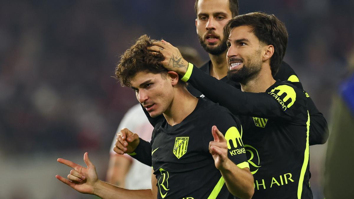 Julián Álvarez renace para que el Atlético rescate un empate en Stuttgart