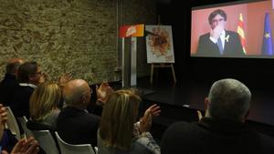 Puigdemont, este lunes, en un acto con militantes de la extinta Unió que apoyan al ’expresident’.
