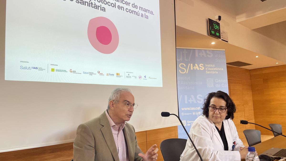 D’esquerra a dreta, el Dr Pedro Suárez-Pumariega i la Dra Sara Rodríguez en la jornada. | IAS