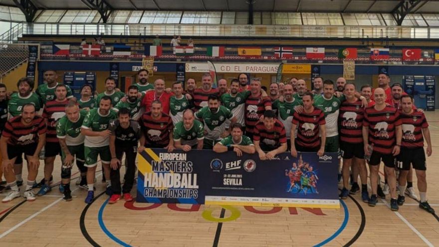Segunda victoria del Balonmán Lalín en el Europeo hispalense |