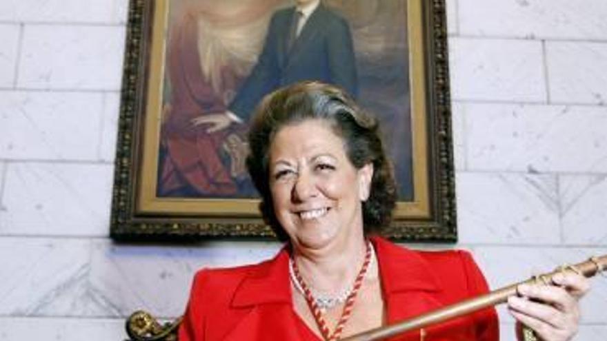 Rita Barberá, una vida en «vermell alcaldessa»