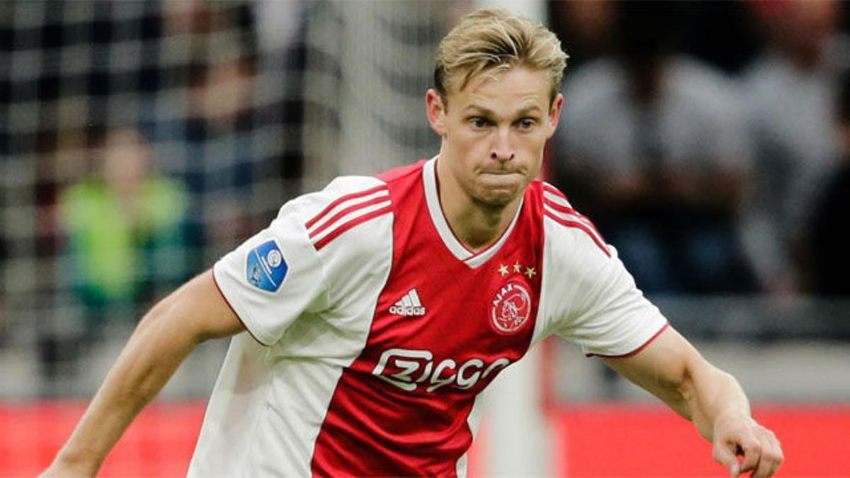 El Ajax borra las llamadas del Barça por De Jong