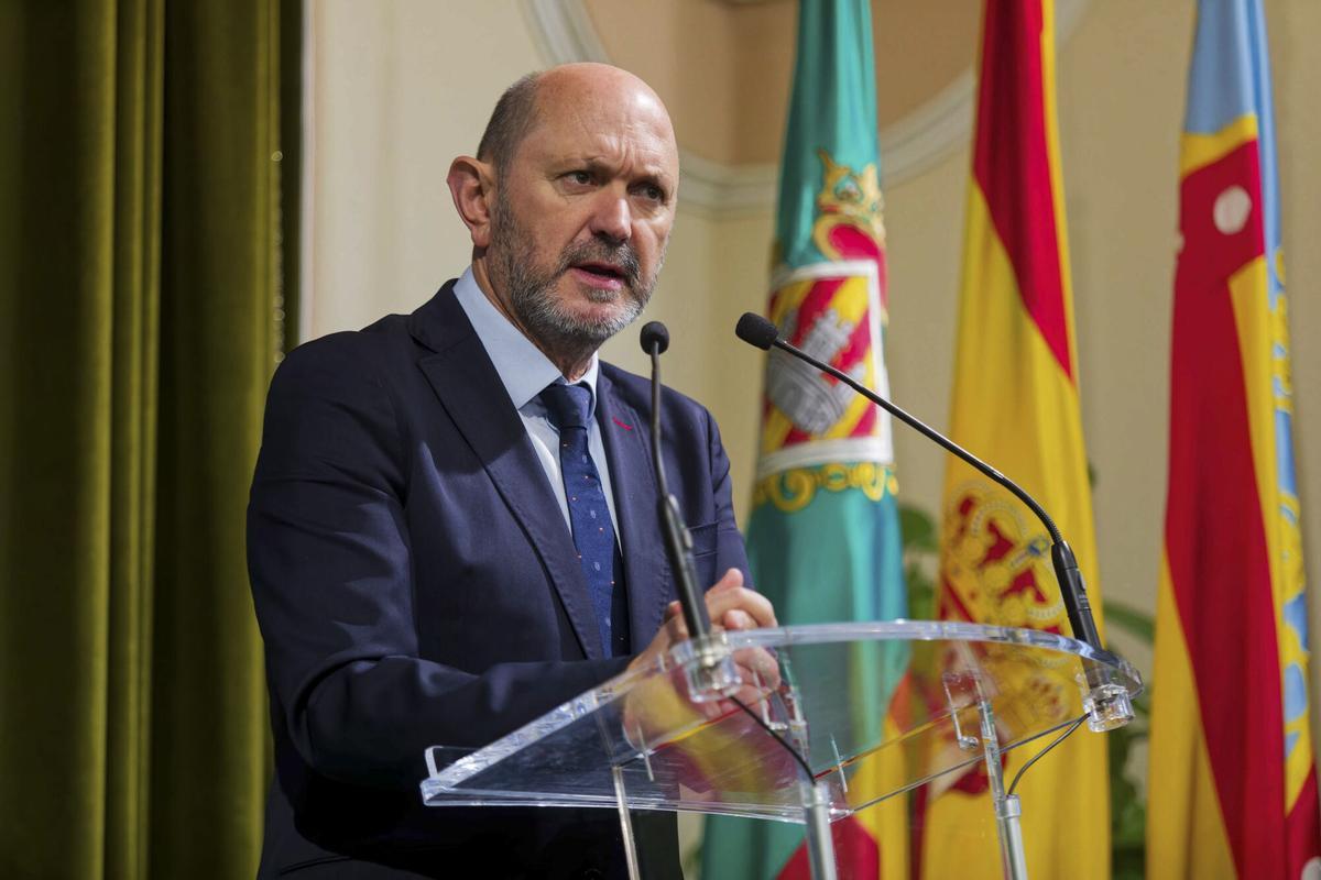 El presidente de la Real Federación Española de Fútbol (RFEF), Rafael Louzán