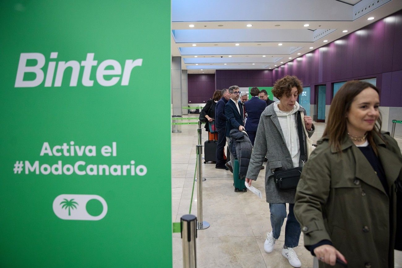 Presentacion de la nueva ruta de Binter entre Canarias y Madrid (20).JPG