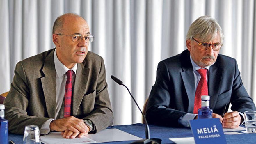 Pere Antoni Mas, síndic major de Balears, y Miguel Ángel Cabezas, presidente de FIASEP y exsíndico de Castilla-La Mancha.