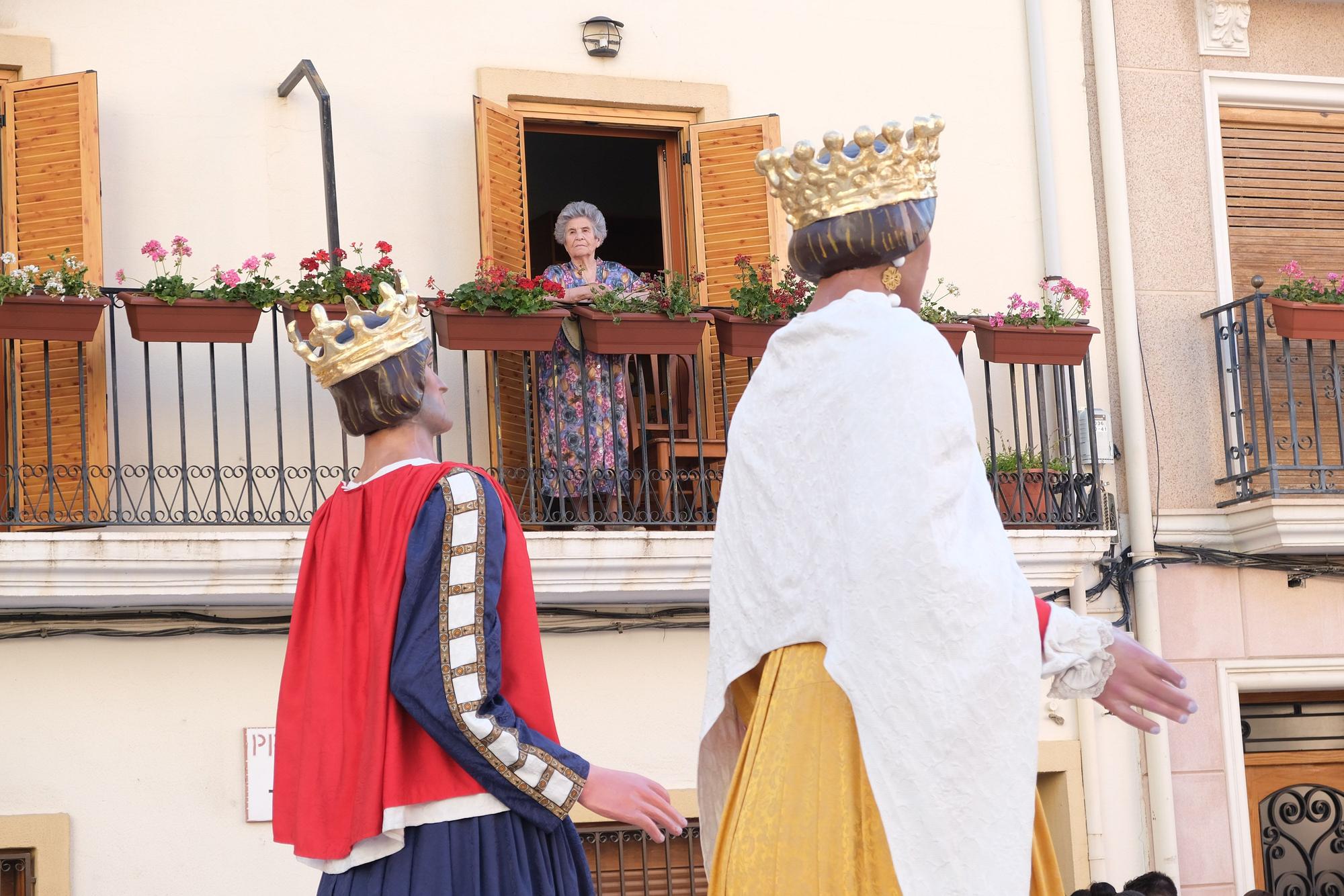 Así ha sido el acto de inaguración de la nueva Plaza de Arriba de Elda