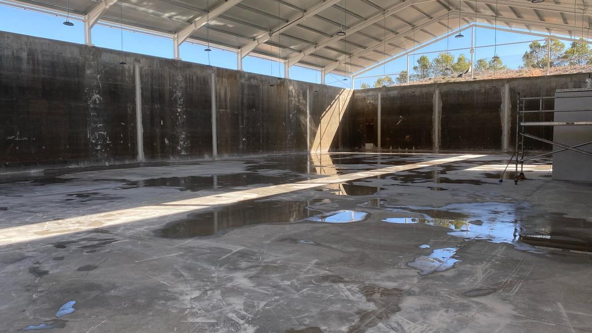 El antiguo depósito de agua reconvertido en un almacén municipal