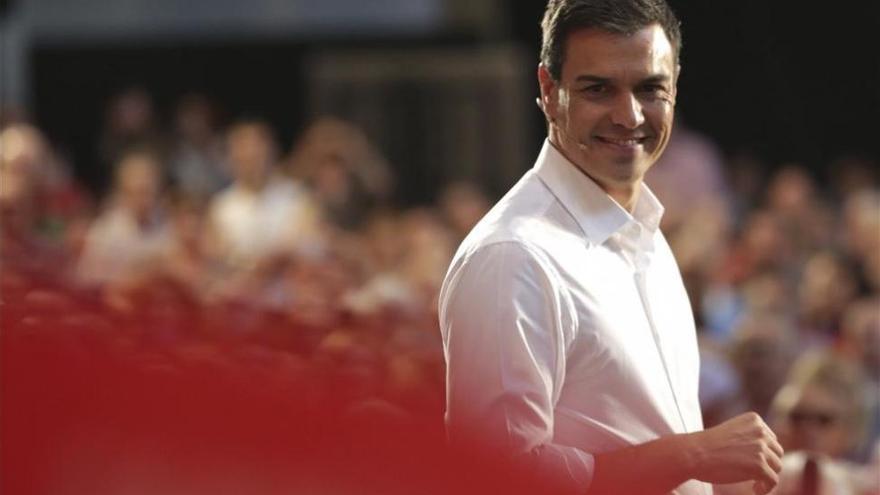 Pedro Sánchez llega a Extremadura en la recta final de la campaña