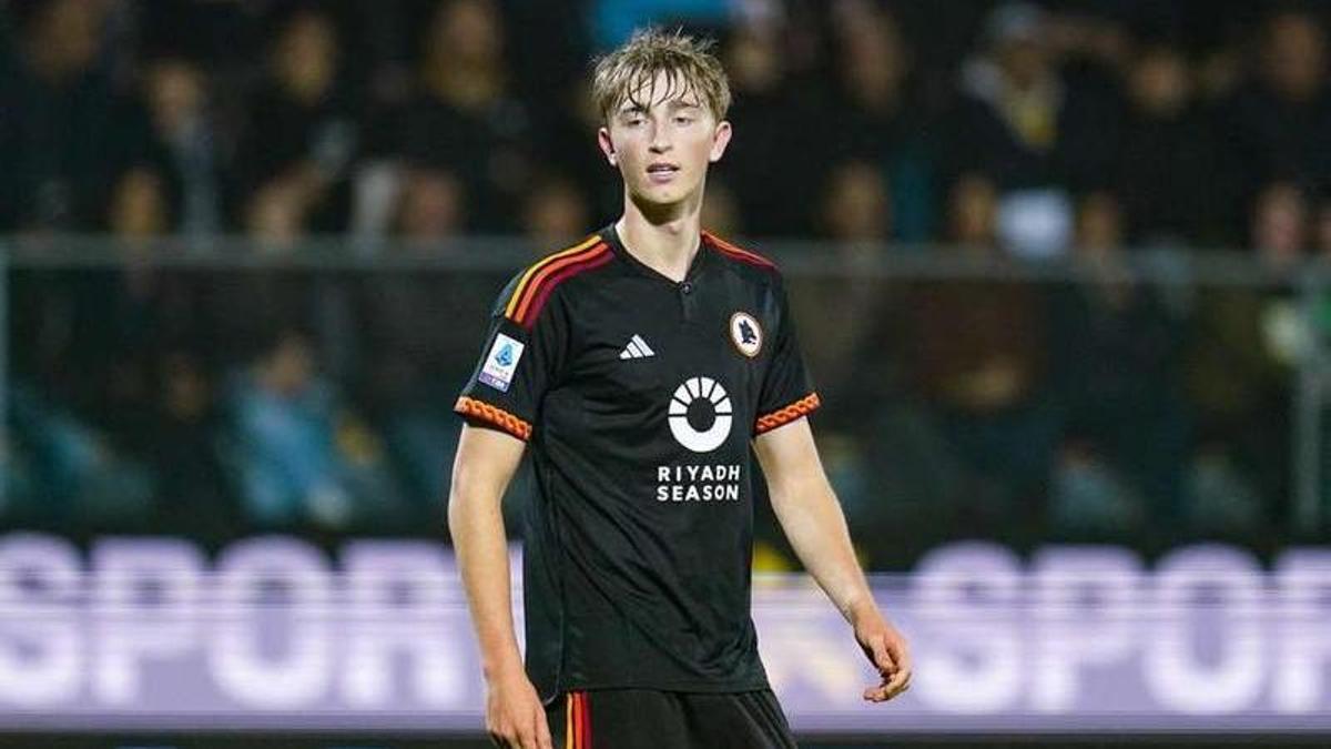 Dean Huijsen con la AS Roma