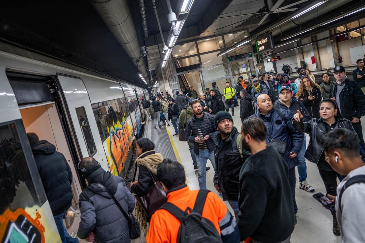 Entra en servicio el abono gratuito de Rodalies por el caos ferroviario