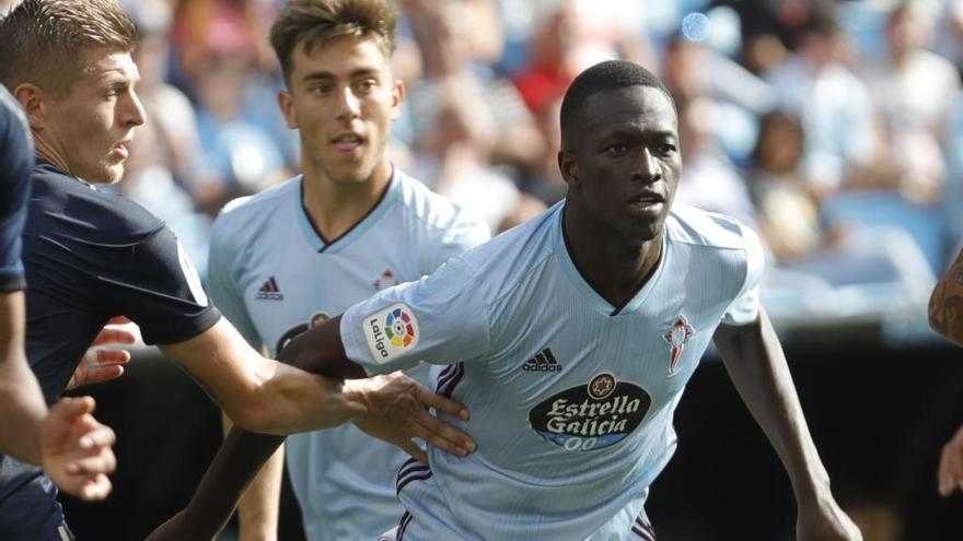 Pape Cheikh, ayer contra el Madrid. // R. Grobas