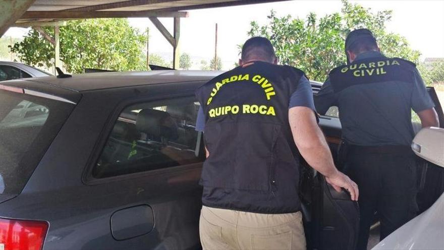Tres detenidos por una decena de robos en oficinas, casas y tiendas de localidades de Badajoz