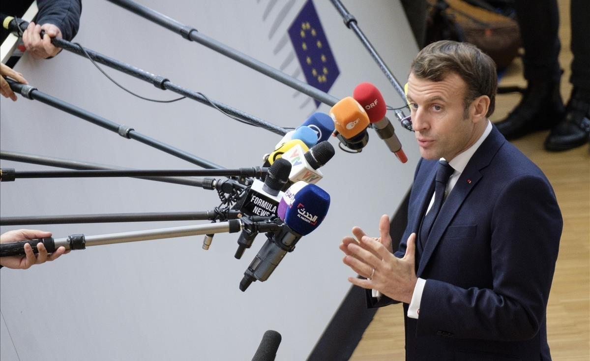 El presidente francés, Emmanuel Macron, atiende a los medios en Bruselas, este jueves. El presidente francés, Emmanuel Macron, atiende a los medios en Bruselas, este jueves.