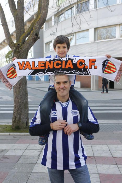 La afición del Valencia en Mendizorroza