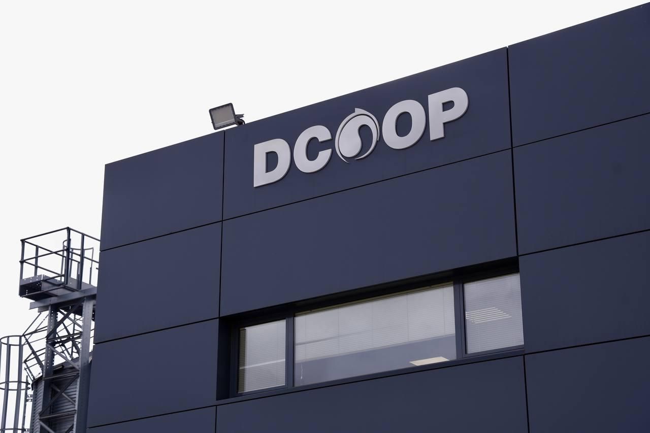 La nueva planta de almedras de Dcoop en Córdoba, en imágenes