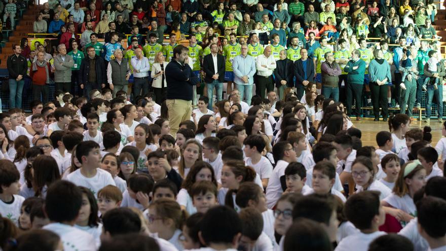 El Balonmano Zamora Enamora abre sus puertas a su cantera