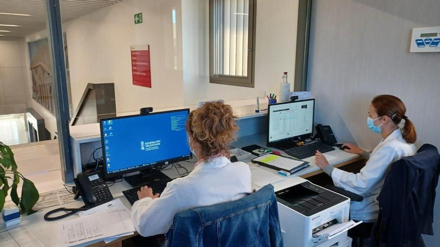 Conselleria renueva los ordenadores en cuatro centros de salud de la Marina Alta