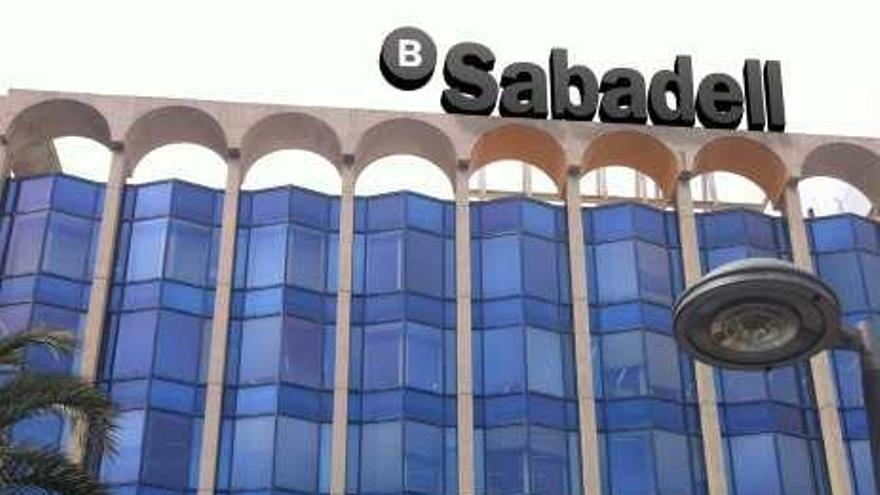 La sede central de SabadellCAM en Alicante.