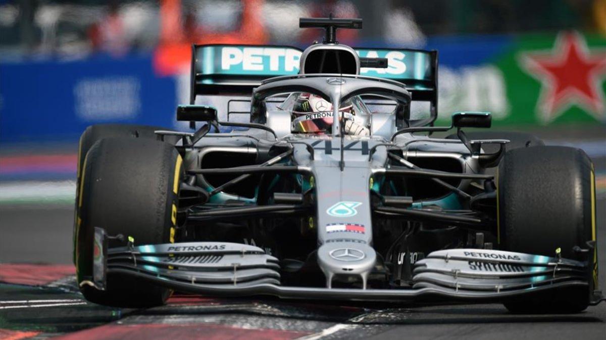 xortunomercedes british driver lewis hamilton powers his 191027214532