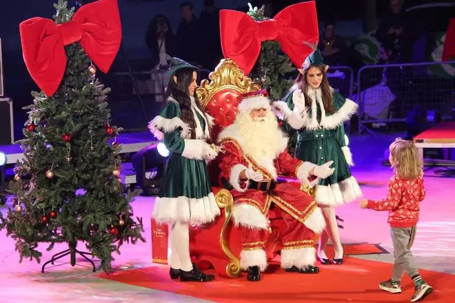 Pasacalle de Papa Noel en Costa Teguise