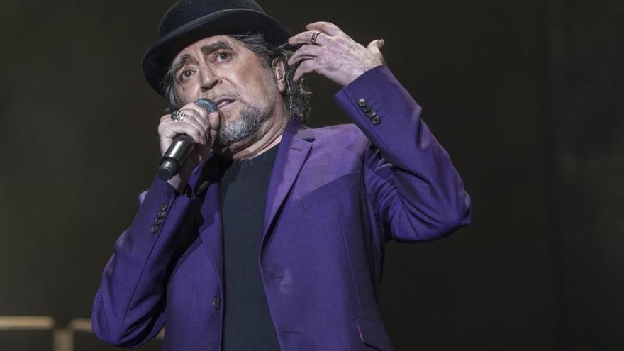 Joaquín Sabina, hospitalizado por un problema circulatorio