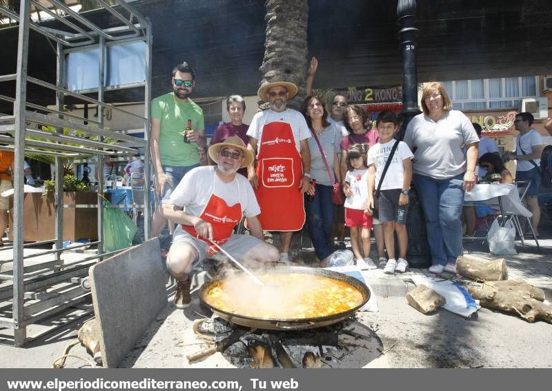 GALERÍA DE FOTOS - Día de las paellas en El Grao