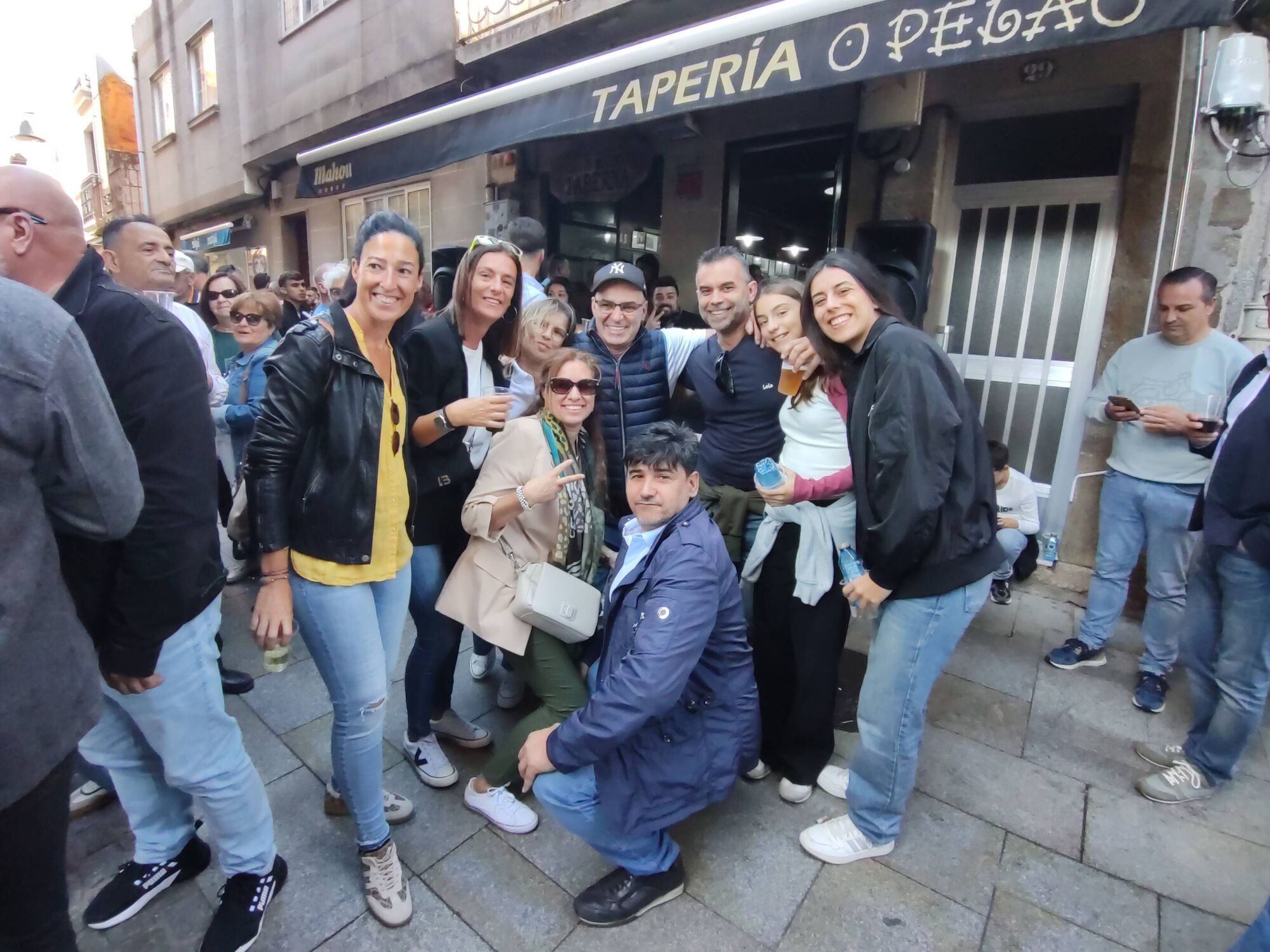 FIESTA DESPEDIDA TAPERIA O PELAO CANGAS