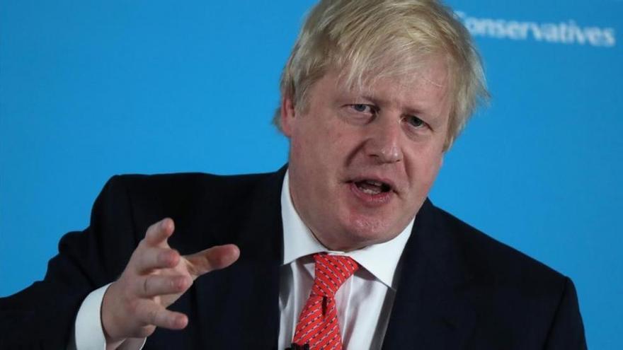 Johnson cuestiona que el &quot;herbívoro&quot; Corbyn pueda negociar el &#039;brexit&#039;