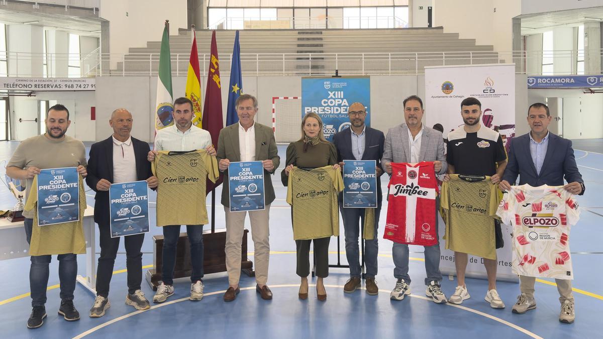 Presentación de la XIII edición de la Copa Presidente de fútbol Sala, que se celebrará en el municipio de Cehegín