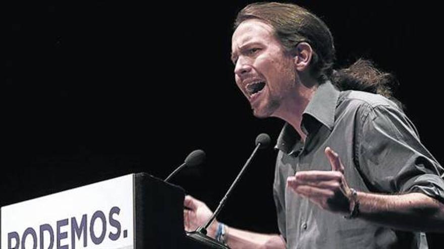 Iglesias invita a Tania Sánchez a recular e integrarse en Podemos