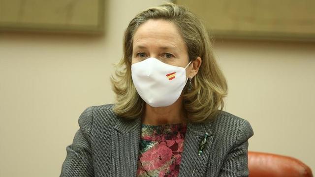 La vicepresidenta Tercera del Gobierno  Nadia Calvino.