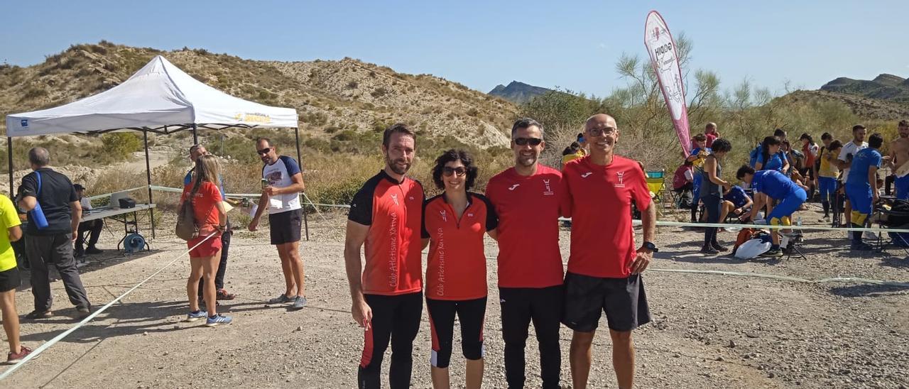 Los cuatro deportistas del CAX Orientació que acudieron a la prueba, en Murcia.