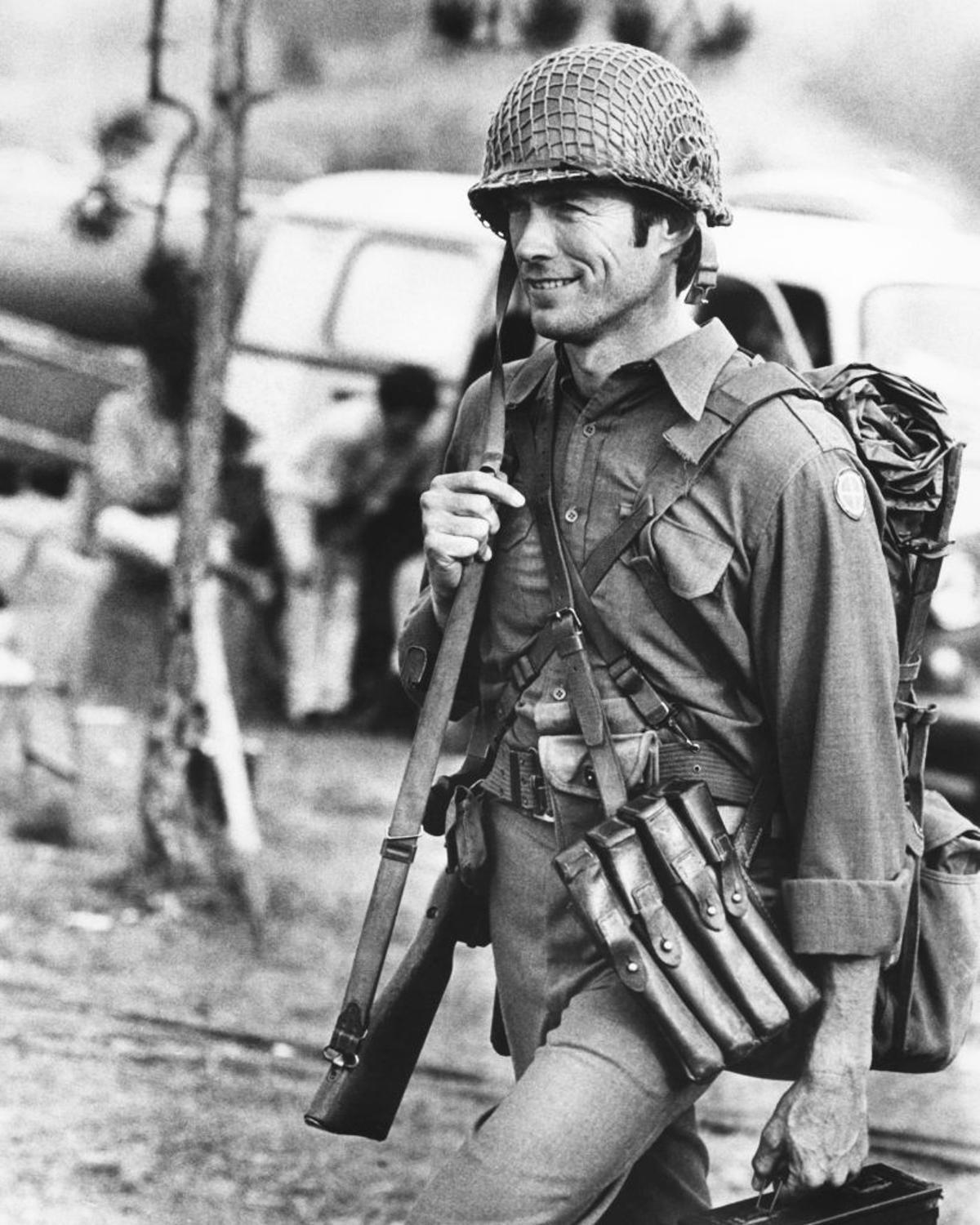Clint Easwood es uno de los militares (actuados) más conocidos del planeta