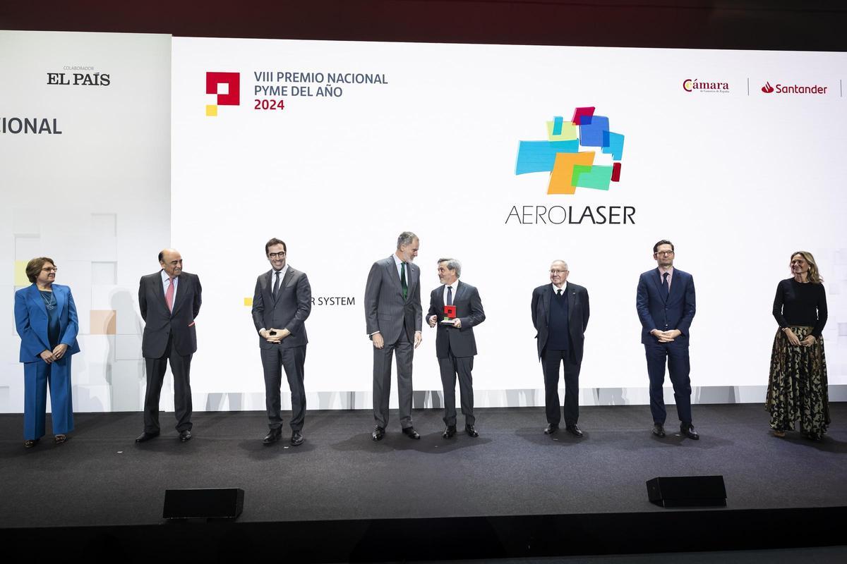 Otro momento de la entrega del premio.