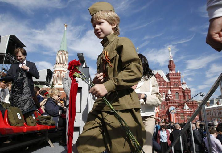 Rusa exhibe todo su poderío militar para conmemorar el 70 aniversario de la victoria contra los nazis.