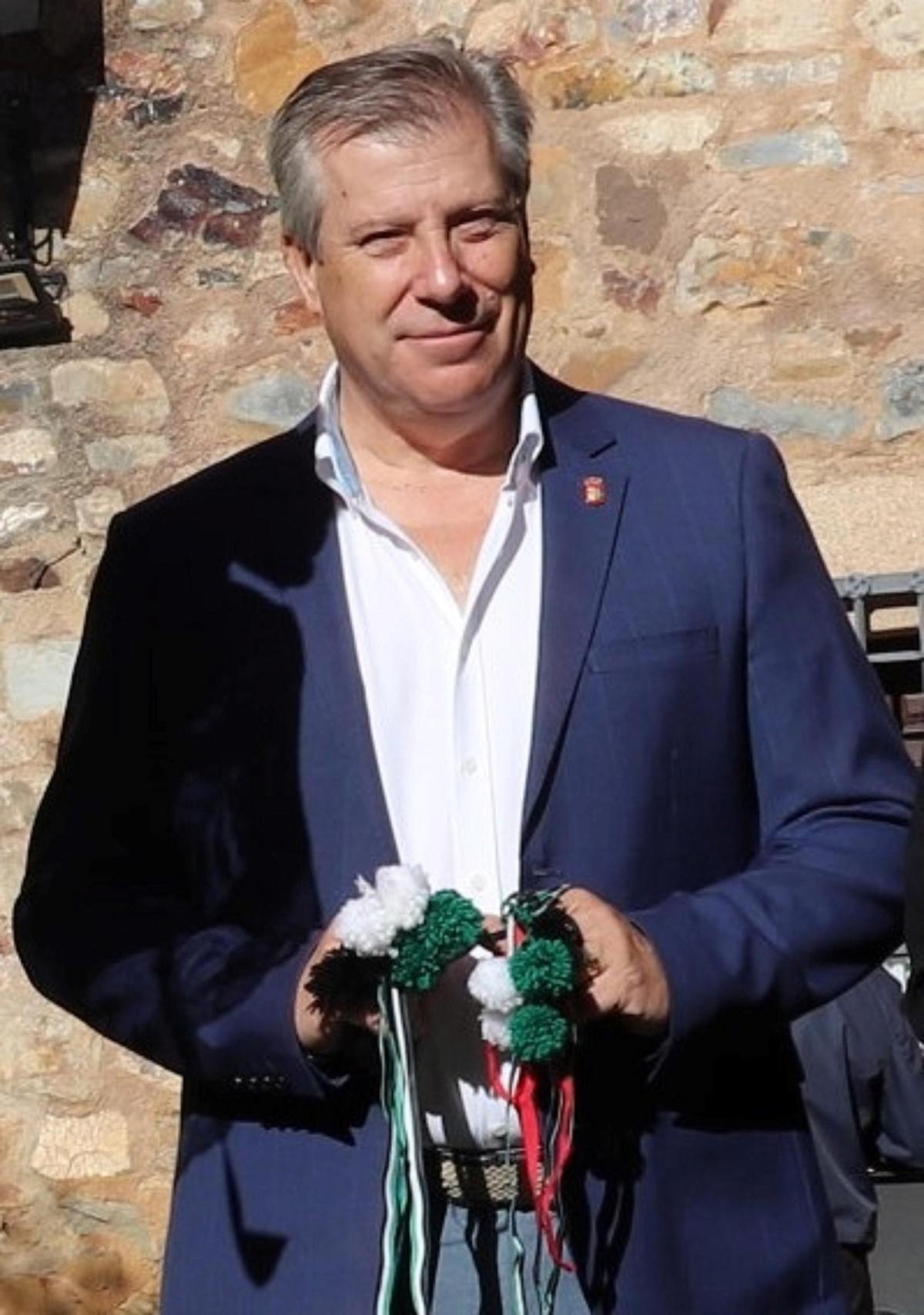 Álvaro Arias, alcalde de Valdefuentes.