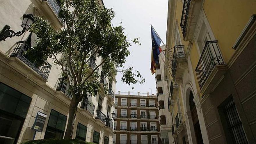 La obra Ecolinización Urbana se encuentra en la calle Pascual Blasco.