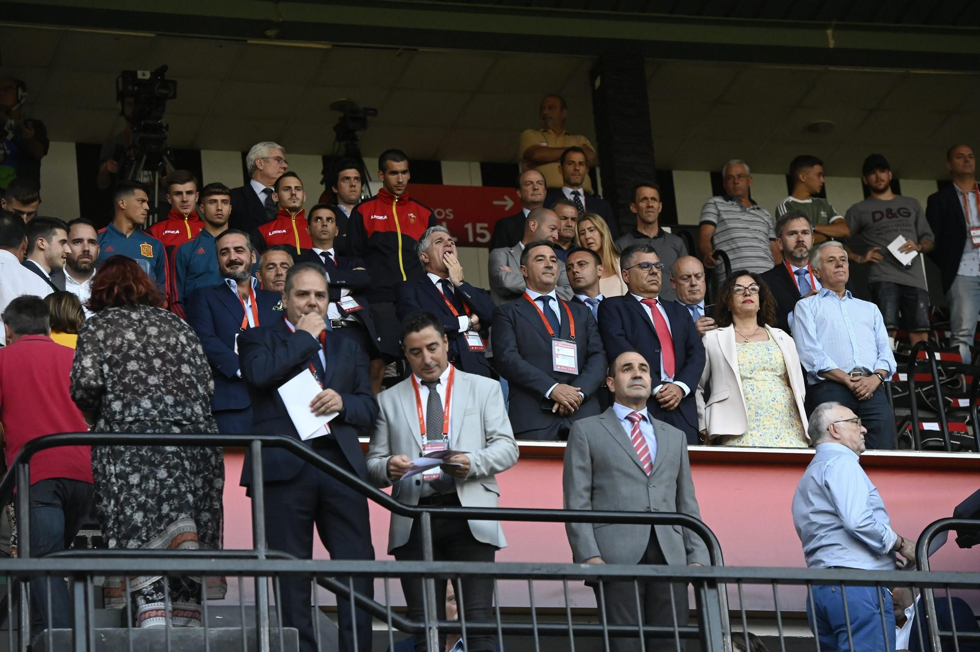 Galería | Búscate en las últimas visitas de la selección española al SkyFi Castalia