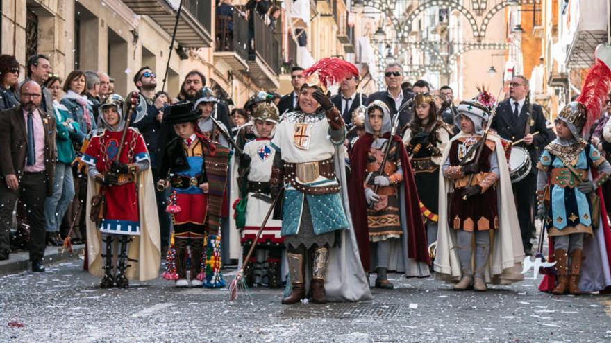 Los glorieros por el bando cristiano durante el desfile.