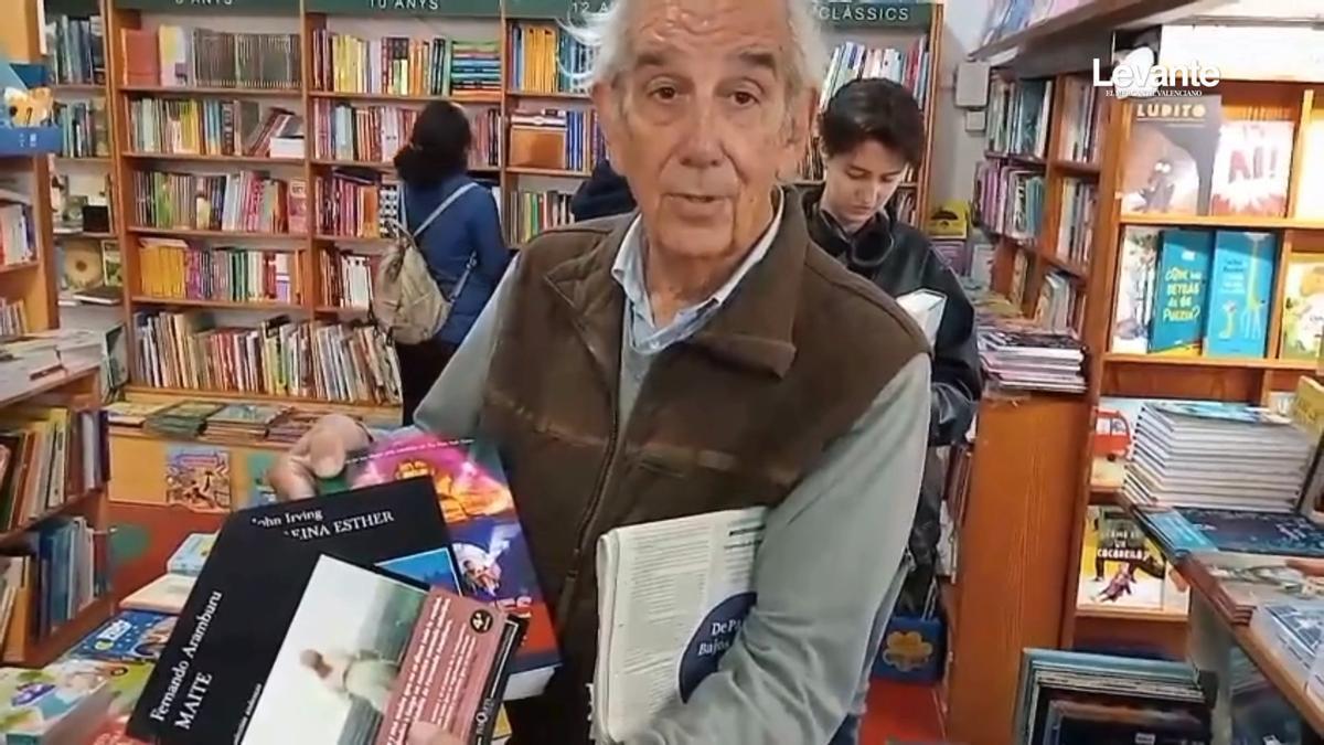 Fiebre lectora en Gandia: "Hoy, 23 de abril, todos los libros son para regalar a un ser querido"