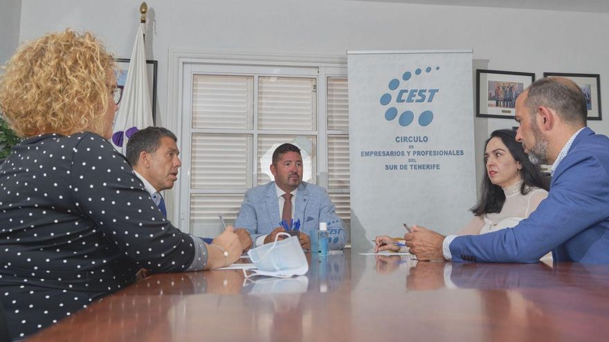 An ‘online’ employment exchange will unite companies and workers
