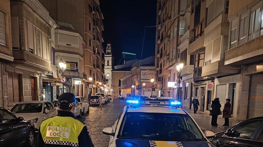 Detenido por conducir ebrio sobre una acera en Sueca