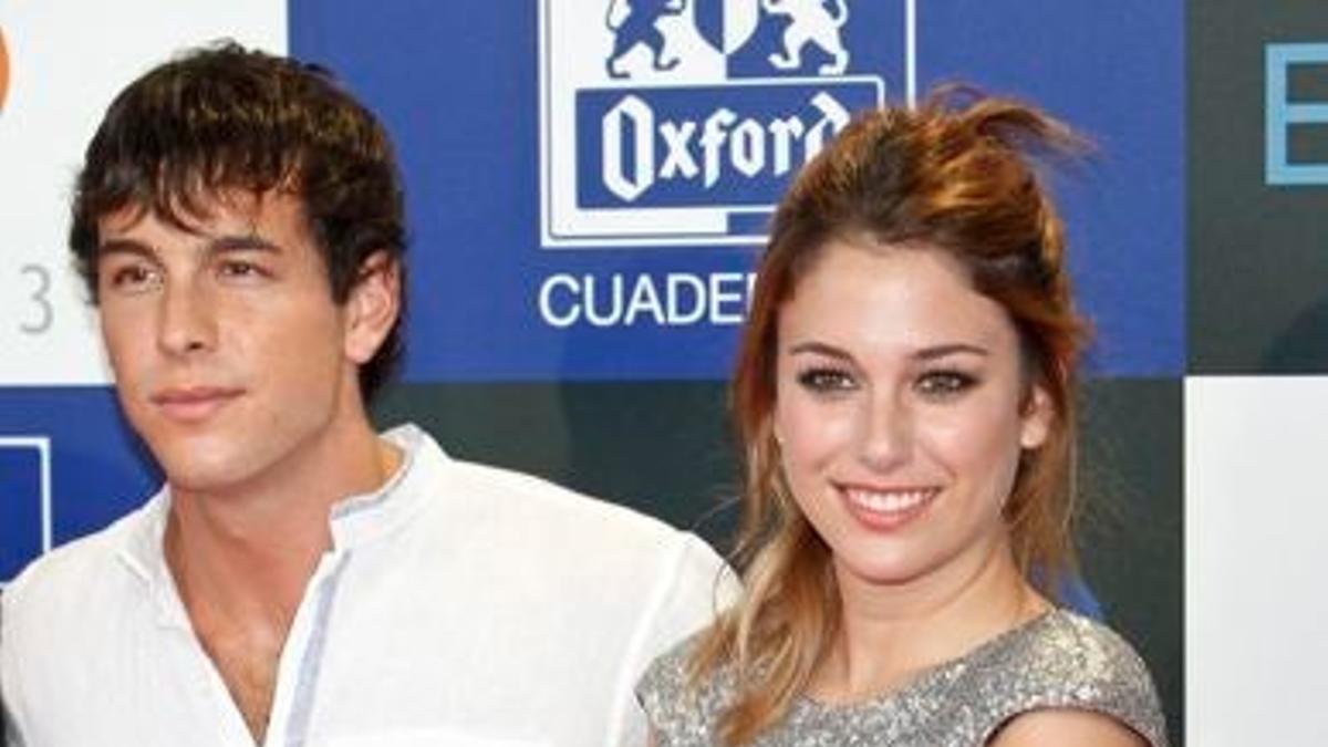 Blanca Suárez y Mario Casas, en la première de El Barco'