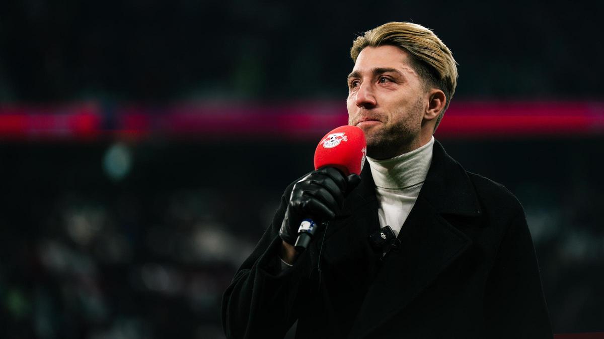 Kampl, emocionado durante su despedida con el Leipzig