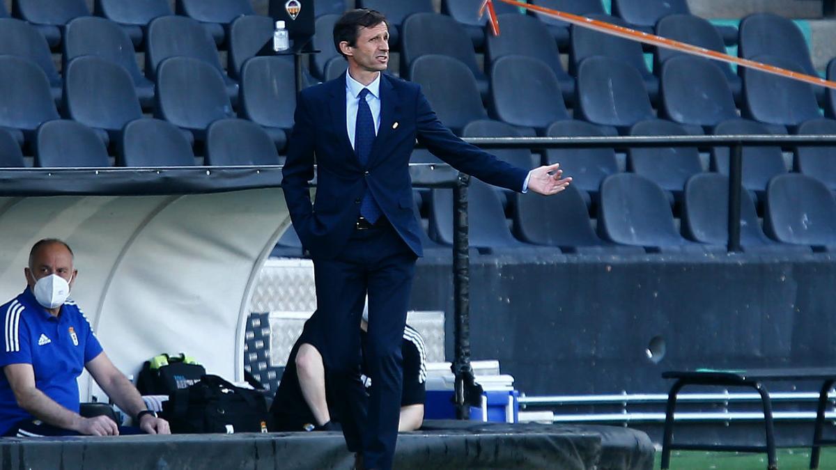 Ziganda durante el partido del Real Oviedo ante el Castellón