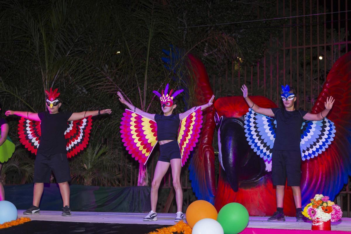 El acto de proclamación de las Reinas y Damas de Matola estuvo cargado de referencias a Sudamérica