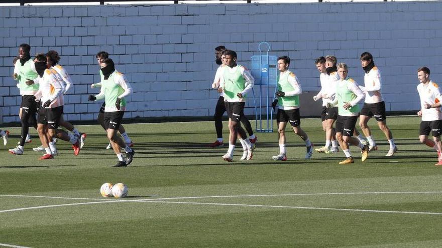 El Valencia CF se queda con las parcelas pegadas a Paterna