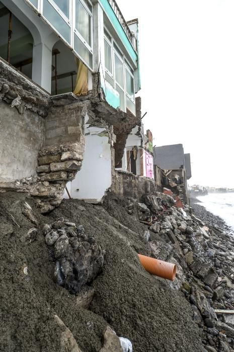 DERRUMBE VIVIENDA POR EL OLEAJE EN SAN ANDRES